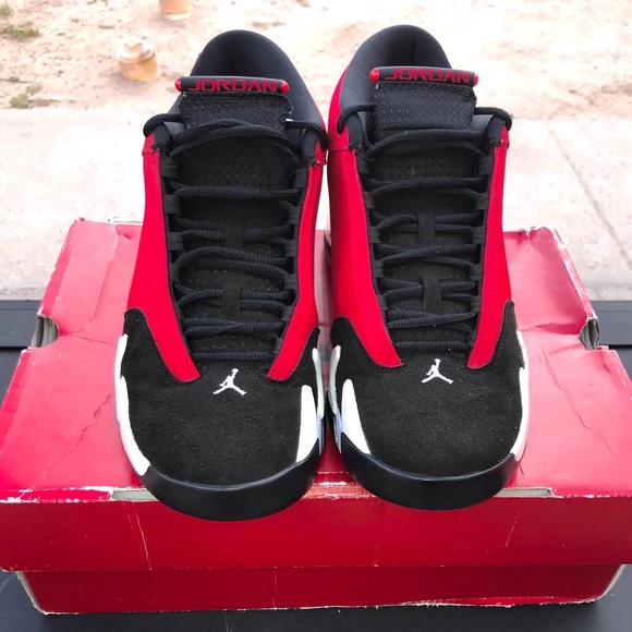 Jordan 14 ?”GYM RED?sz 10- og box (Damaged) condition of shoe: 9?
$255? main image 6